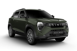 Mahindra XUV 3XO Color Deep Forest Mahindra XUV 3XO Color Deep Forest